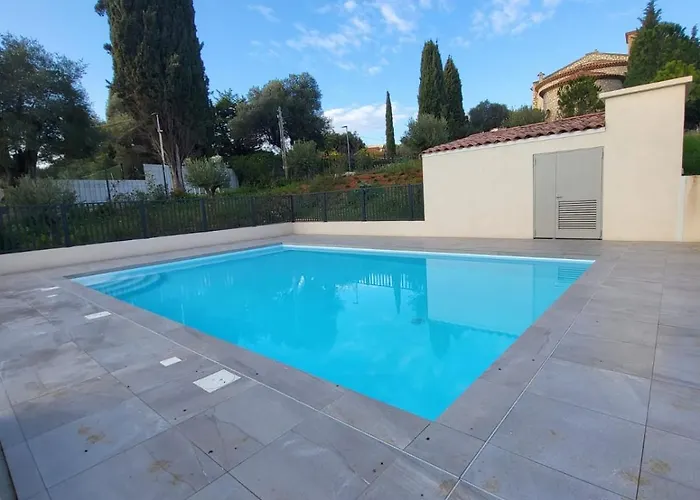 Avec Parking Prive, Piscine 300m * Αντίμπ